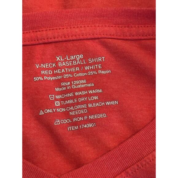 MY HEART BELONGS TO A BASEBALL PLAYER‎ Women's V-Neck XL T-Shirt - Picture 5 of 5